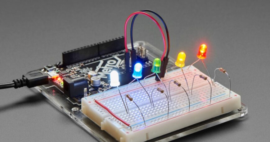 conectar un led a tu arduino 5e8d23dbd6408 - Electrogeek